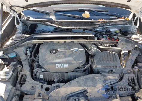 2017 BMW X1 xDrive28I из США, поврежденный, VIN WBXHT3C30H5F86141